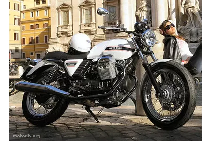 Moto Guzzi V7 750 SPECIAL