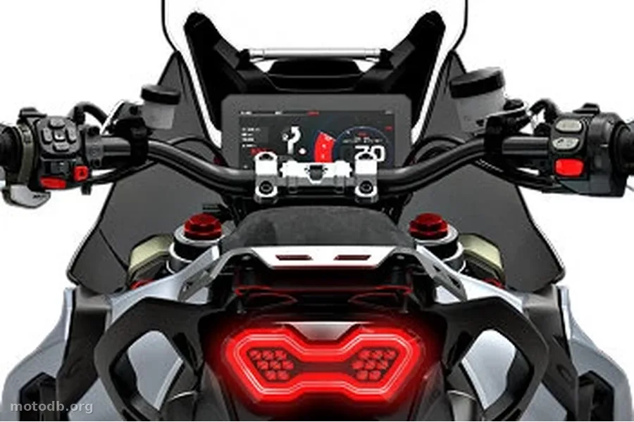 MV Agusta Lucky Explorer Project 9.5