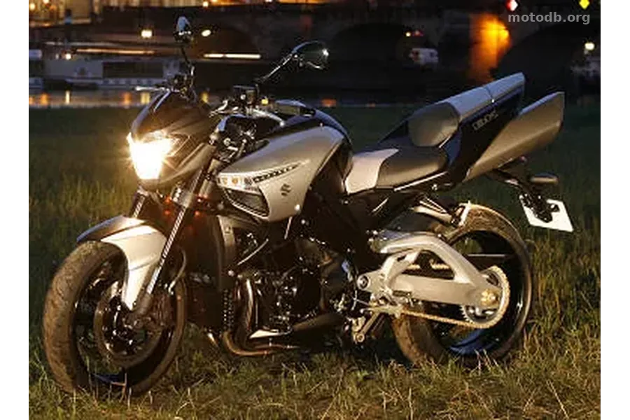 Suzuki B-KING 1300