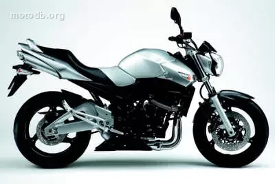 Suzuki GSR 600