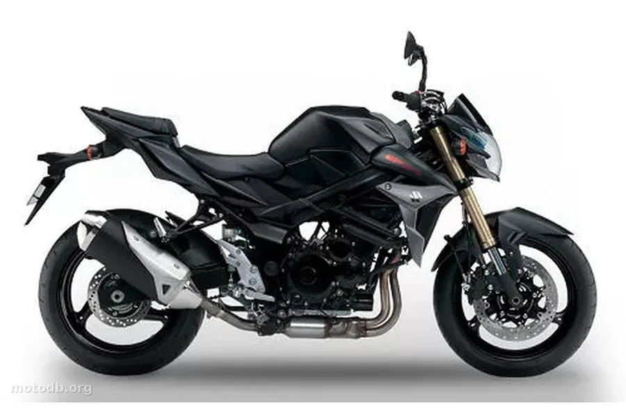 Suzuki GSR 750