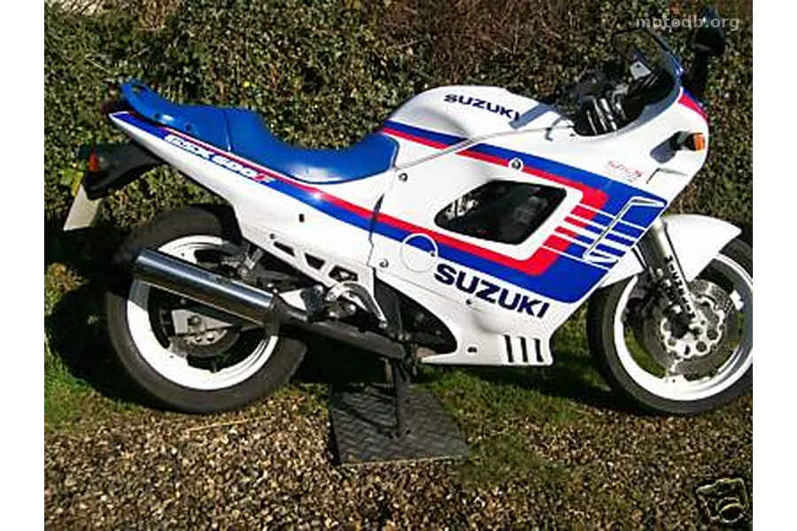 Suzuki GSX 600 F