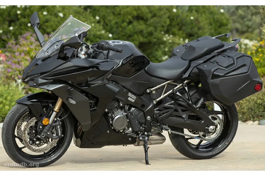 Suzuki GSX-S1000GT Plus