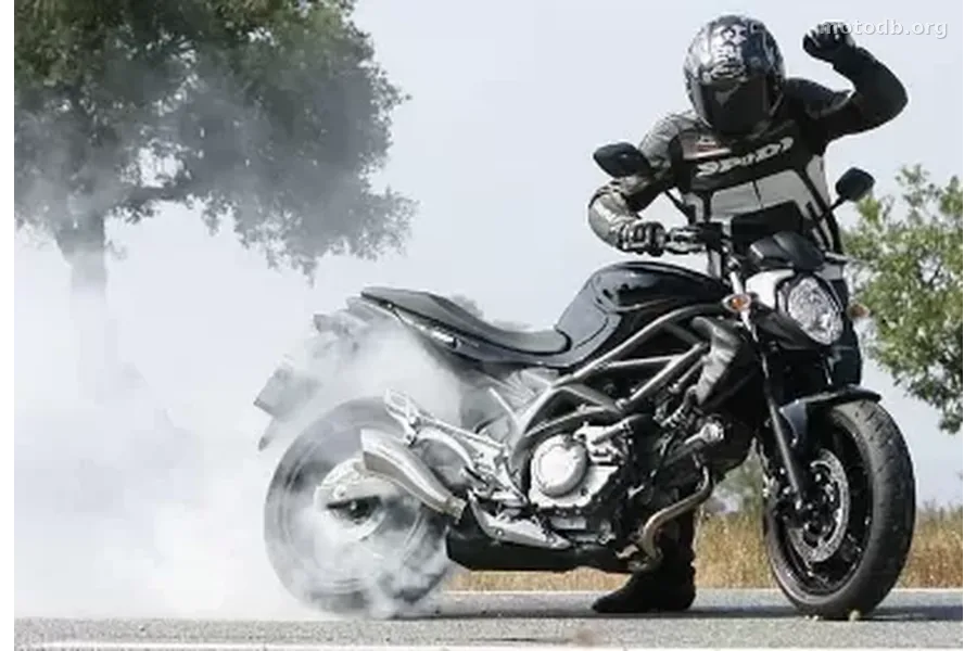 Suzuki SV 650 Yoshimura