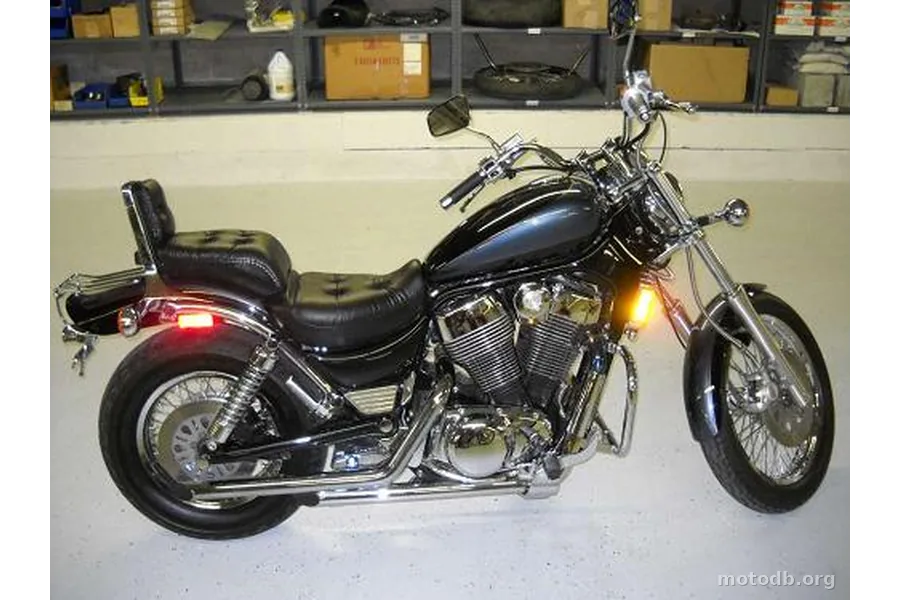 Suzuki VS 1400 GLP Intruder