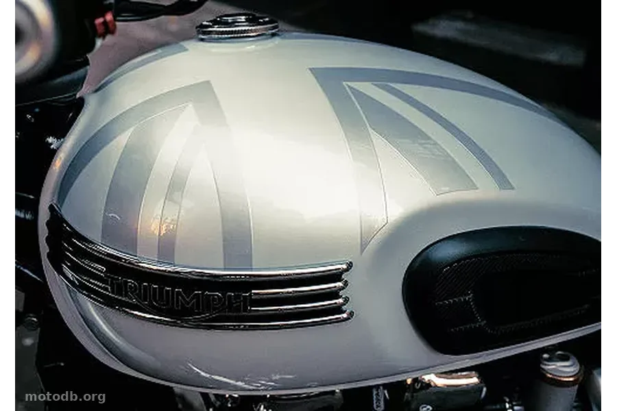 Triumph 1200 BONNEVILLE T 120 Diamond