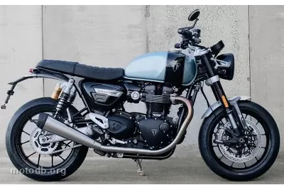 Triumph 1200 Speed Twin Breitling Limited Edition