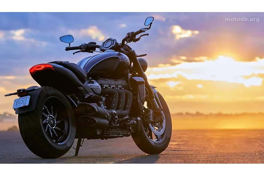 Triumph 2500 Rocket III R Storm