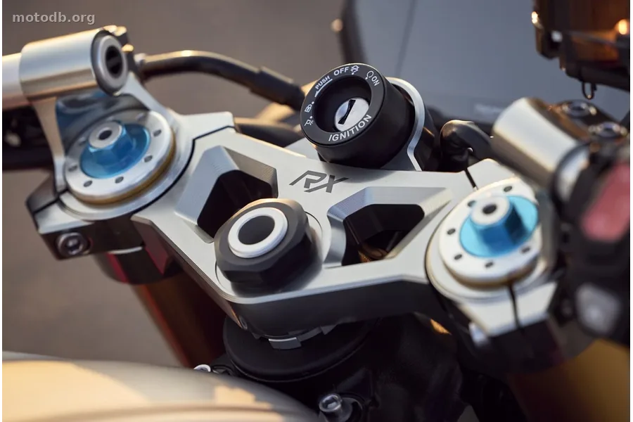 Triumph 765 Street Triple RX