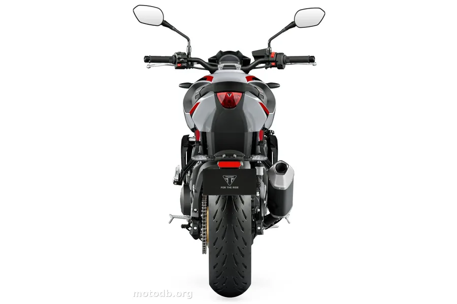 Triumph 800 Trident