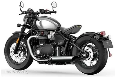 Triumph Bonneville Bobber Chrome Edition