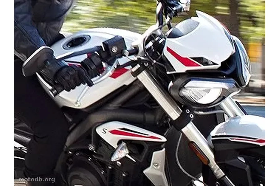 Triumph Street Triple S