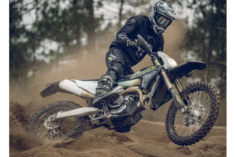 Triumph TF 250-E