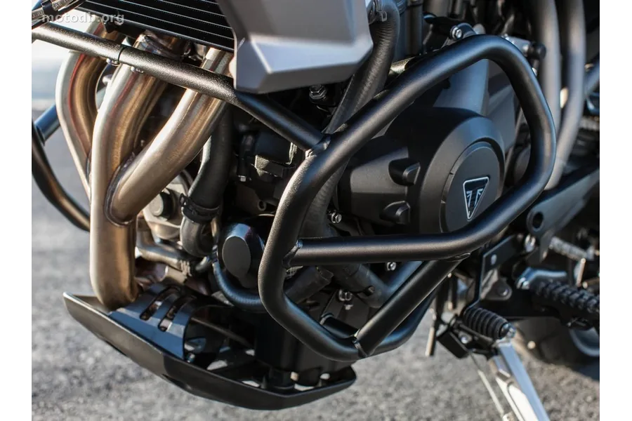Triumph Tiger 800 XCX