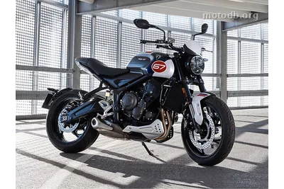 Triumph Trident 660 Triple Tribute Edition