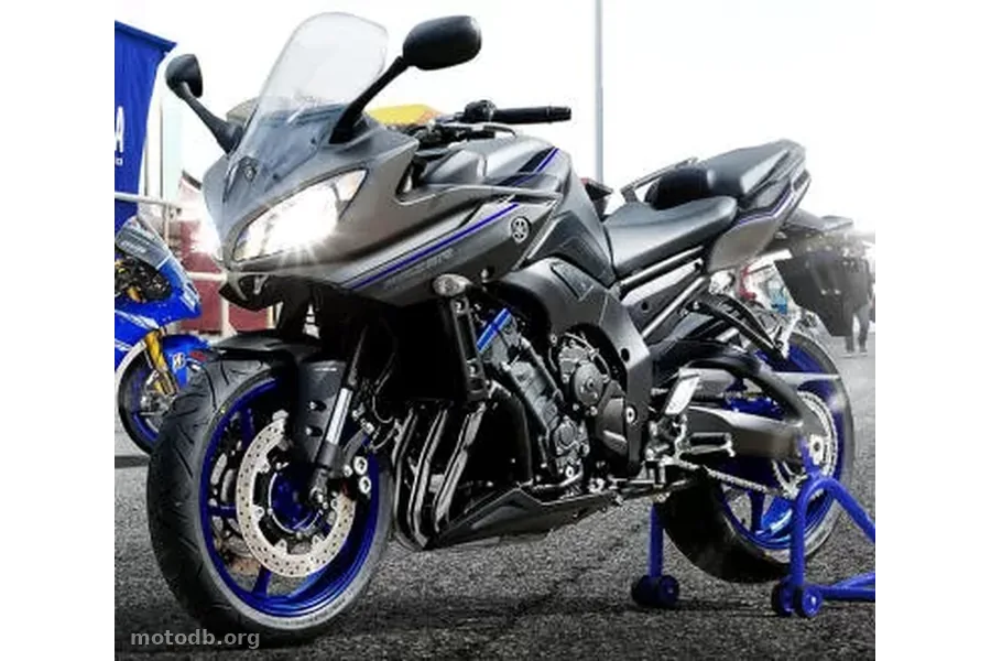 Yamaha 800 FAZER 8 Race Blu