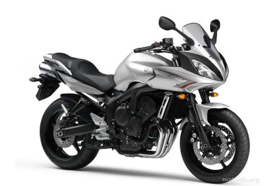 Yamaha FZ6 600 FAZER S2