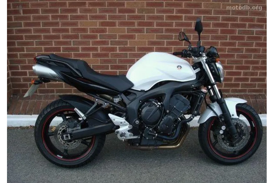 Yamaha FZ6 S2