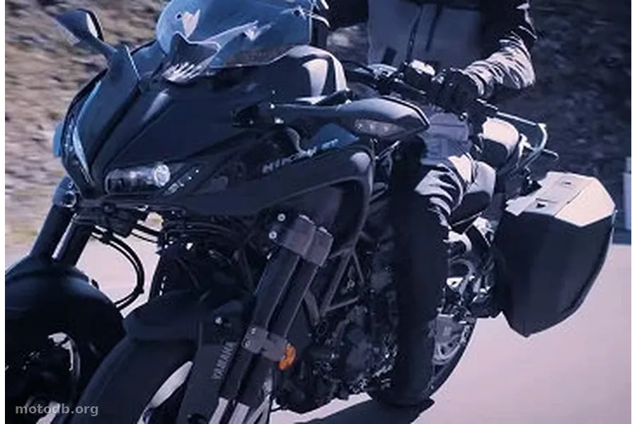 Yamaha Niken 900 GT