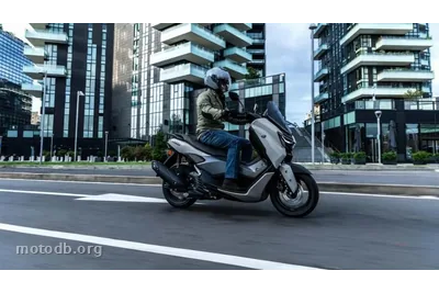 Yamaha NMAX 125 Tech MAX