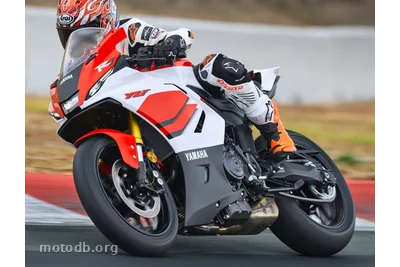 Yamaha R7 700 70ème anniversaire