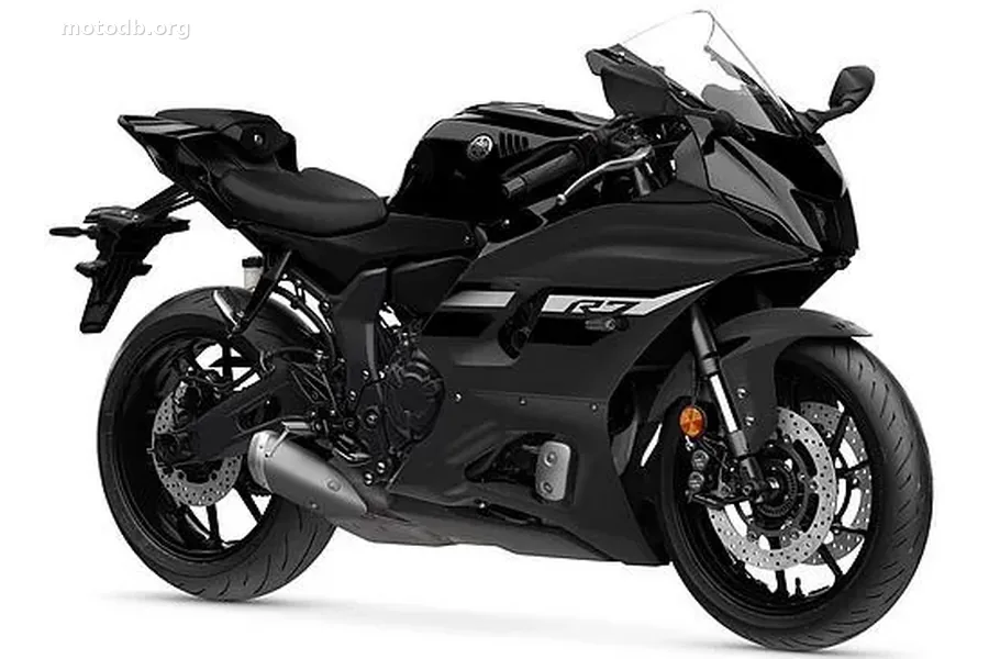 Yamaha R7 700