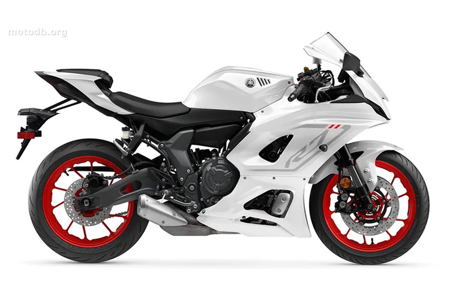 Yamaha R7