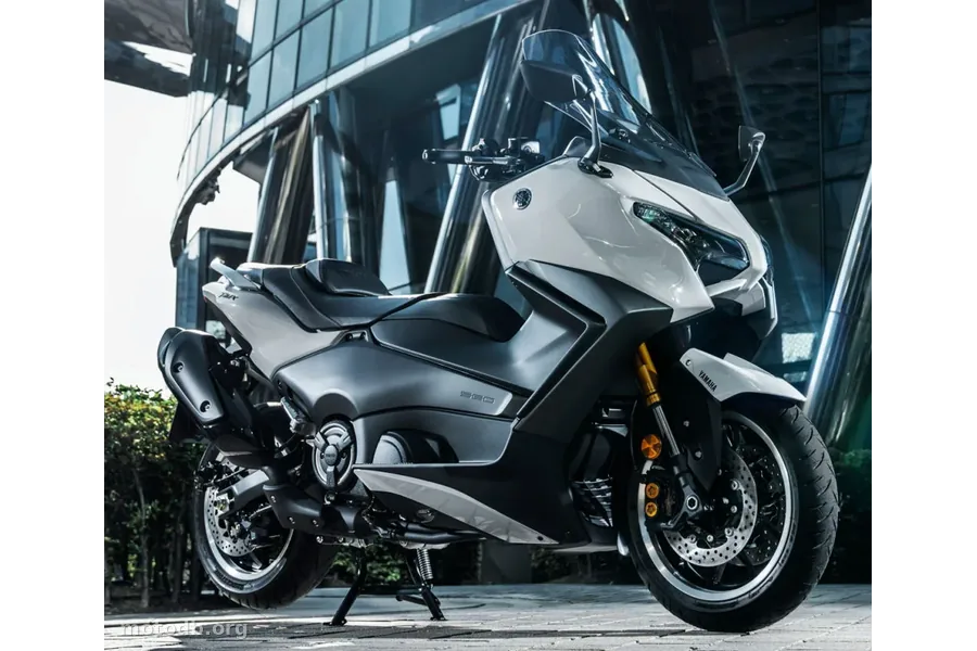 Yamaha TMAX 560 Tech MAX
