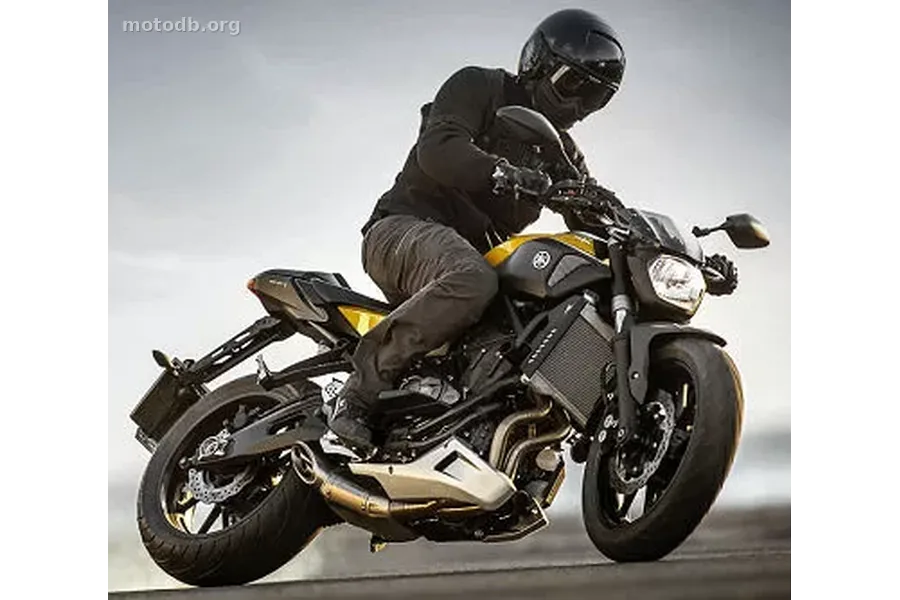Yamaha XJ6 600