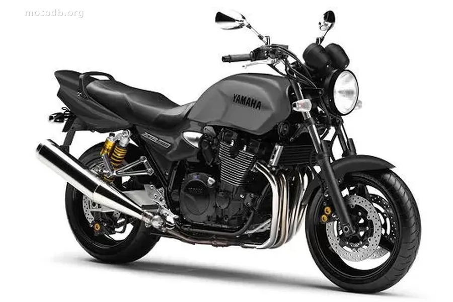 Yamaha XJR 1300