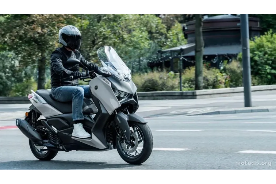 Yamaha XMAX 125 Tech MAX