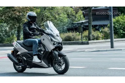 Yamaha XMAX 125 Tech MAX