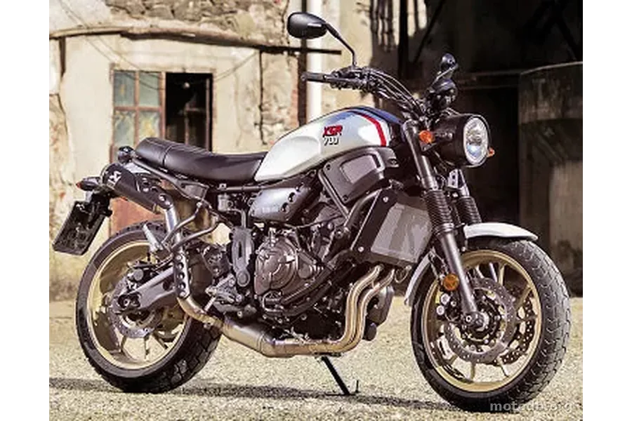 Yamaha XSR700 XTribute