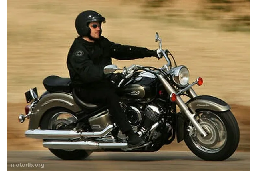 Yamaha XVS 1100 DRAGSTAR Classic