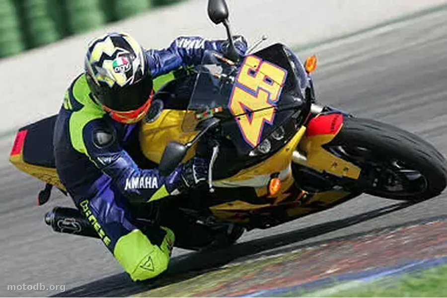 Yamaha YZF-R46 600