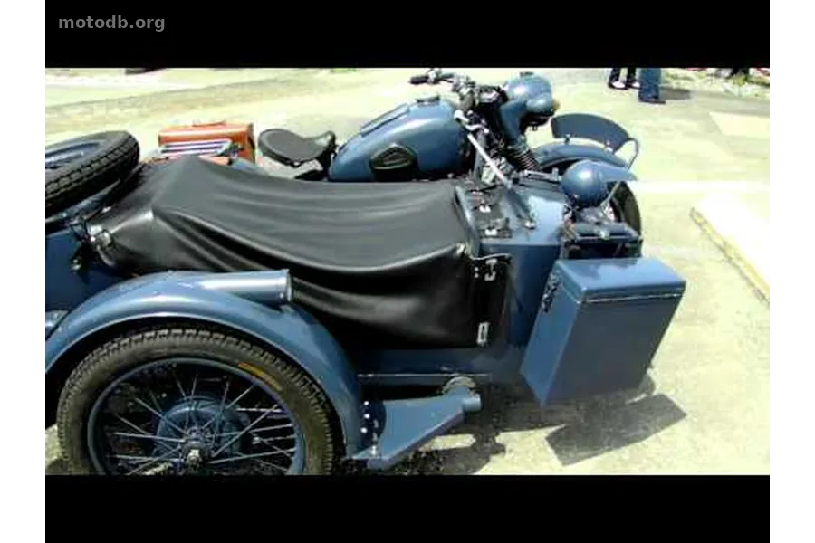 Yangtze 750 Spezial A (with sidecar)
